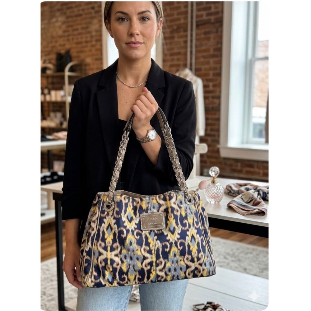 Nicole Miller Women Ikat Print Lg Shoulder Boho Bag Bohemian Southwestern Summer
